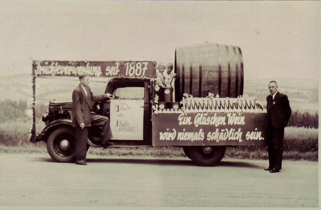 Festwagen